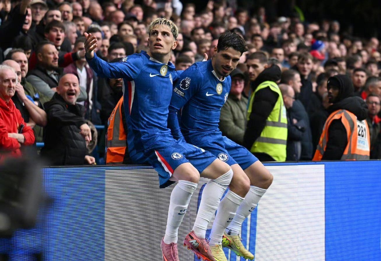 CBA第15轮最佳阵容：赵继伟复出24+7 洛夫顿带伤打爆广东