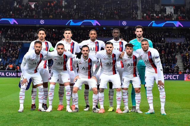 《守门模拟器》发售：扮演中世纪城门守卫 搜查行人