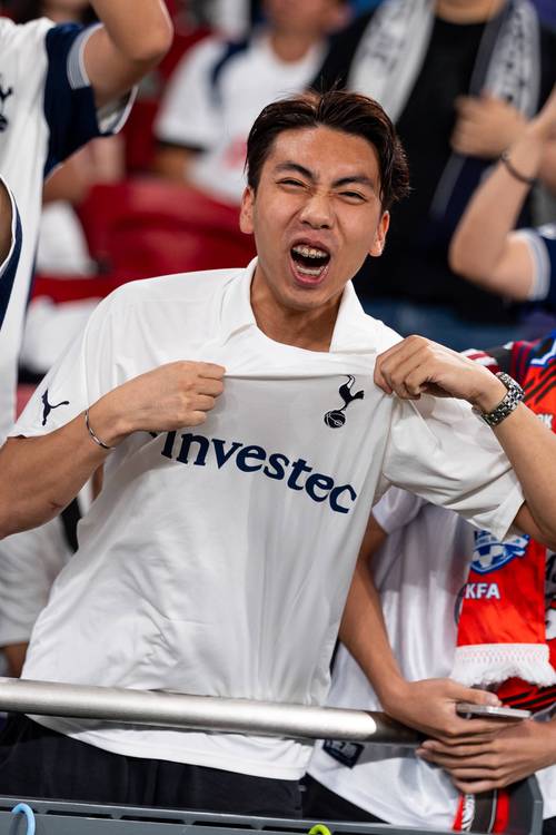 独行侠主场狙击篮网！状元弗拉格闪耀全场，克莱替补成关键先生！